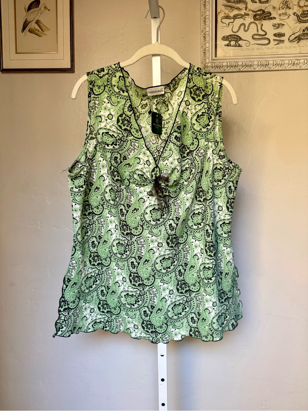 Vintage Y2K Green Paisley V-Neck Sleeveless Fairy Top by Fashion Bug XL